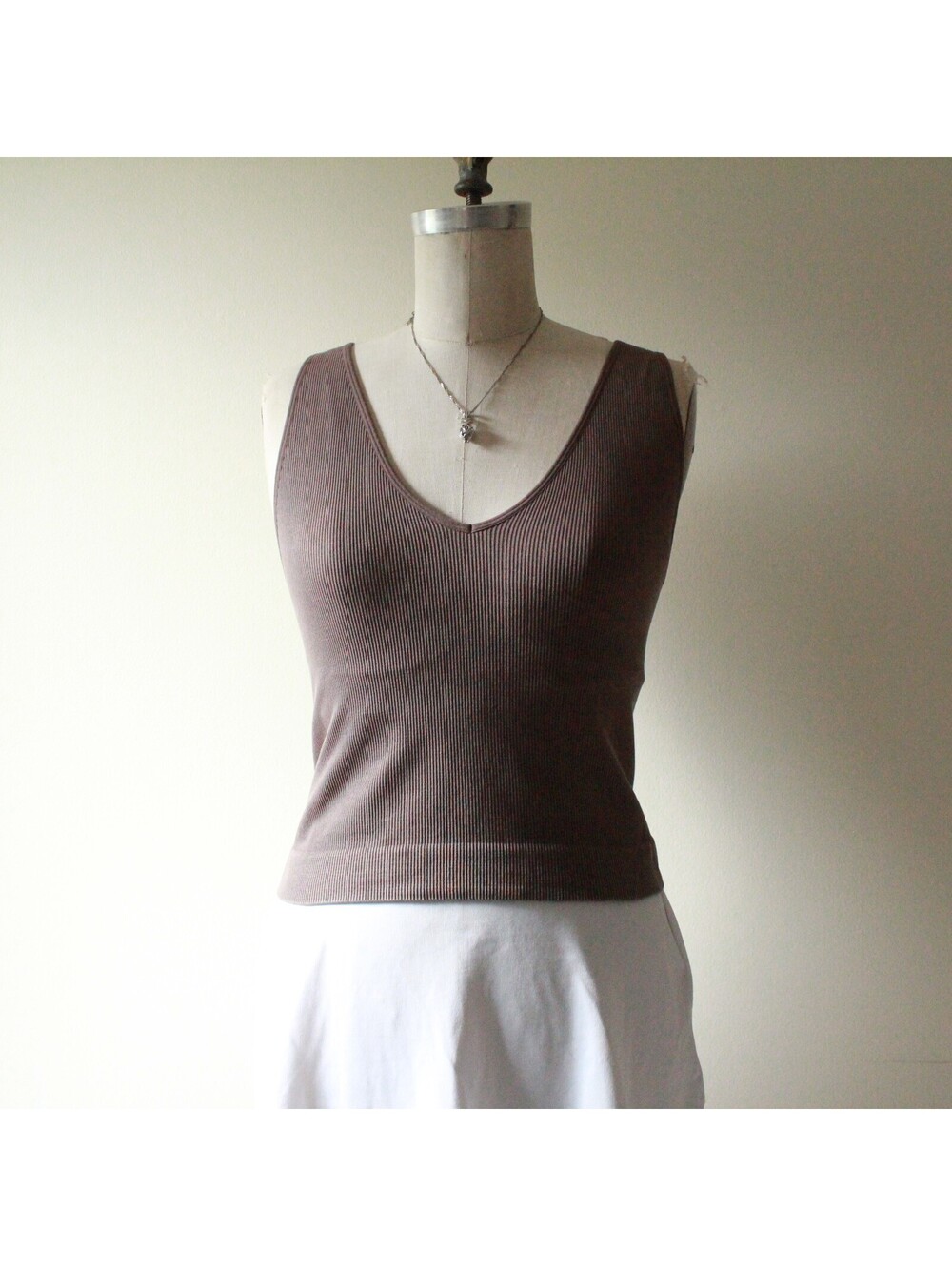 JoyLab Brown Ribbed V-Neck Racerback Tank Top Built-In Bra Estimated XS/S